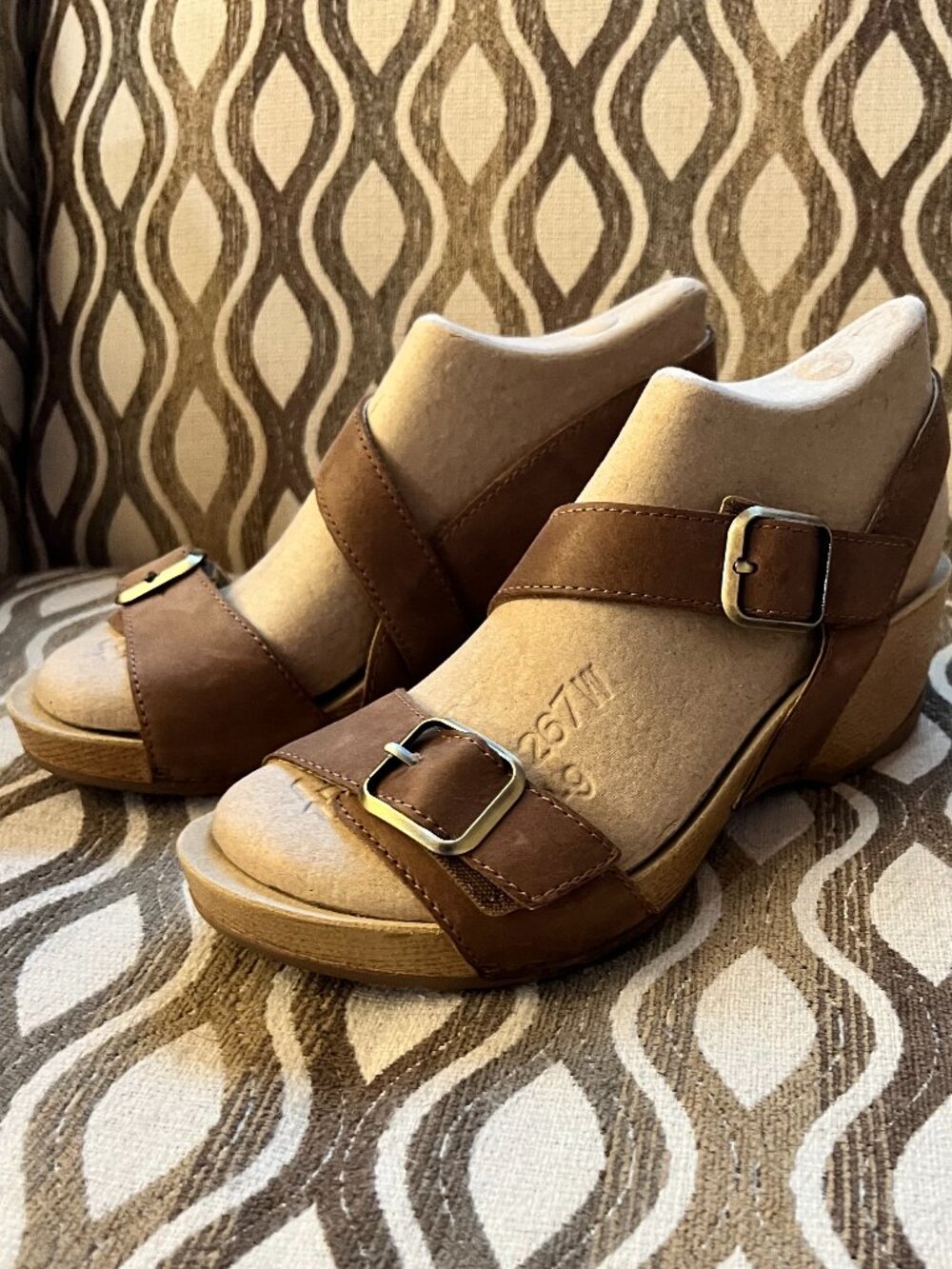 Dansko Trinity Sandals NIB W 7.5-8 EU 38
